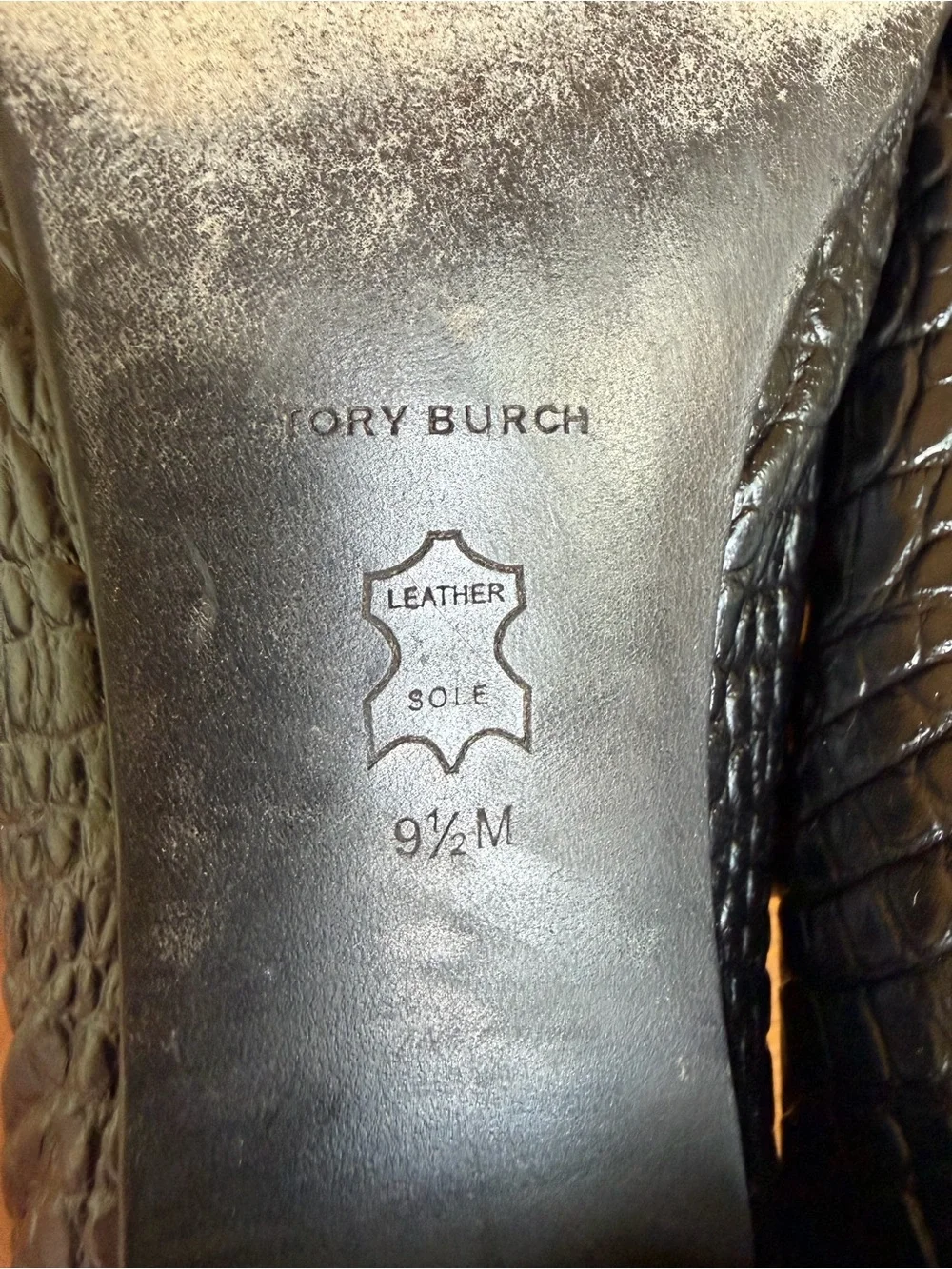 Tory Burch Georgia Black Croc Embossed Leather Block Heel Pumps 9.5